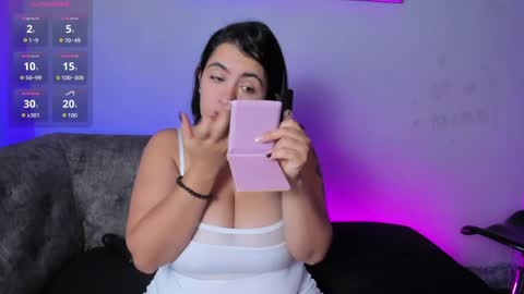 Snapshot of agathabel chatting on April 20, 12:19 pm agatha bel online show from April 20, 12:19 pm