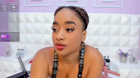 Snapshot of agathabladee chatting on February 20, 7:52 pm Agathaa online show from February 20, 7:52 pm