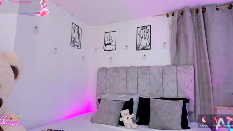 Agatha Owens online show from April 3, 11:14 pm