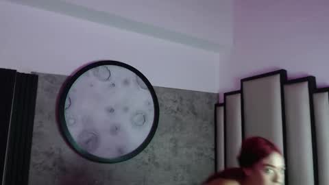 Snapshot of agathe_caius chatting on February 25, 3:27 am Agathe Caius online show from February 25, 3:27 am