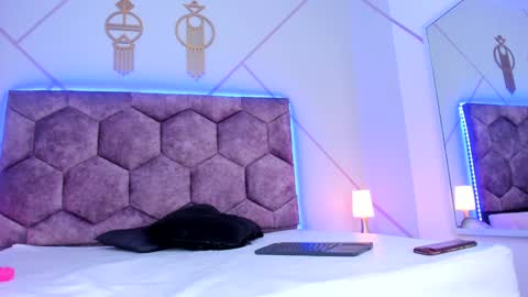 Snapshot of aggy_castel chatting on January 16, 11:06 pm Aggy online show from January 16, 11:06 pm