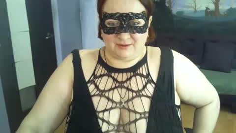 AgilaMipo online show from May 10, 4:06 am