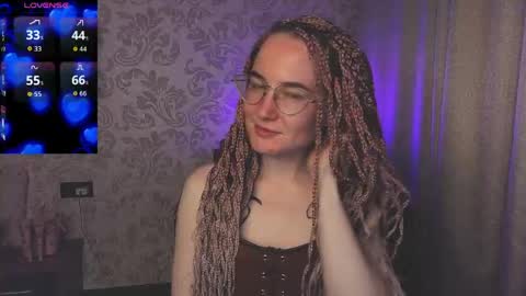 Snapshot of agnesgraham chatting on April 22, 11:06 pm Agnes online show from April 22, 11:06 pm