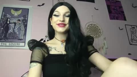 Snapshot of agnesm0on chatting on January 10, 5:34 pm Moon online show from January 10, 5:34 pm