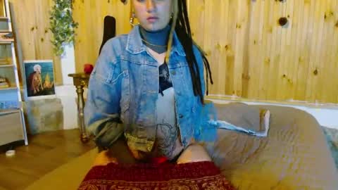 Agness online show from May 5, 1:02 am