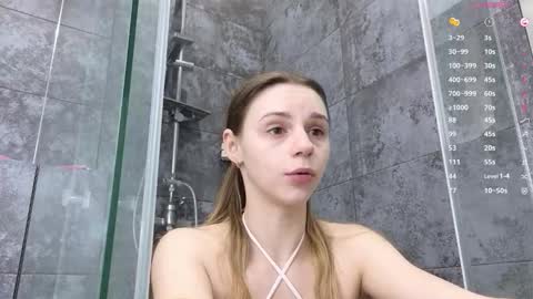 agnessi_ online show from October 19, 5:19 am