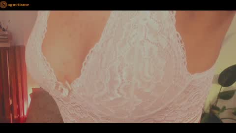 agnetism online show from December 6, 9:24 pm