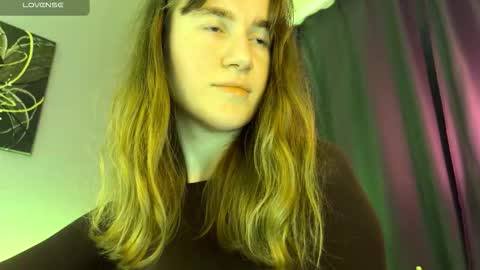 Snapshot of agniia257 chatting on March 1, 2:41 pm Kleya online show from March 1, 2:41 pm