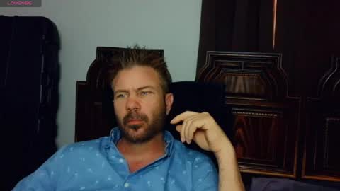 Blue Eyed Handsome Man online show from March 30, 4:08 pm