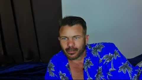 Snapshot of ahardman10 chatting on July 3, 1:56 am Blue Eyed Handsome Man online show from July 3, 1:56 am