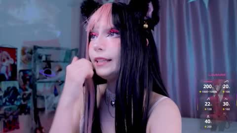 Snapshot of ahegame chatting on October 18, 1:23 pm Coraline online show from October 18, 1:23 pm