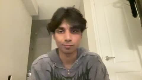 Snapshot of ahmedkhan632131 chatting on June 30, 6:47 am Dylan online show from June 30, 6:47 am