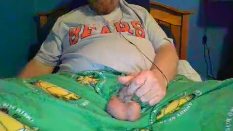 Snapshot of ahrnycumtoy chatting on January 11, 8:22 am hrnycummer online show from January 11, 8:22 am