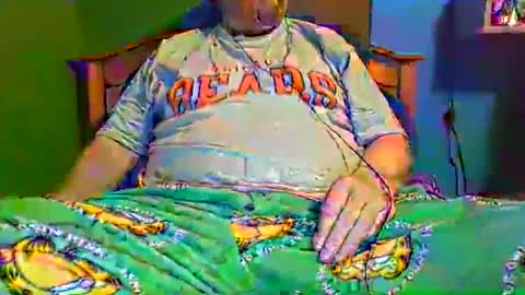 Snapshot of ahrnycumtoy chatting on January 12, 8:14 am hrnycummer online show from January 12, 8:14 am