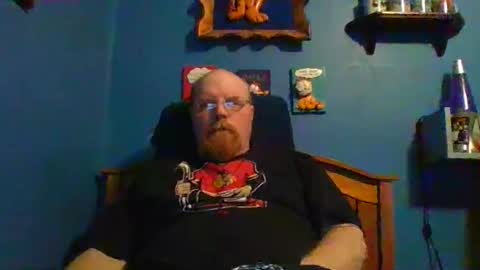 Snapshot of ahrnycumtoy chatting on January 23, 7:32 am hrnycummer online show from January 23, 7:32 am
