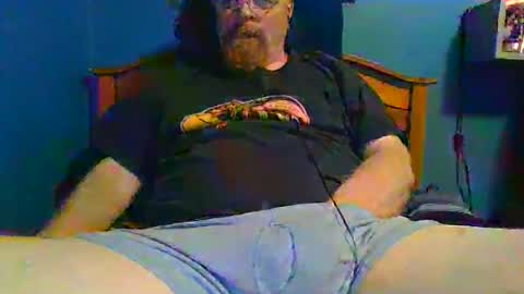 Snapshot of ahrnycumtoy chatting on January 31, 7:50 am hrnycummer online show from January 31, 7:50 am