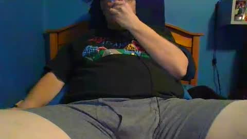 Snapshot of ahrnycumtoy chatting on February 6, 7:02 am hrnycummer online show from February 6, 7:02 am