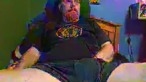 Snapshot of ahrnycumtoy chatting on February 9, 9:26 am hrnycummer online show from February 9, 9:26 am