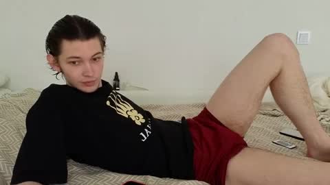 Snapshot of ai11ce chatting on May 18, 12:55 pm Denis online show from May 18, 12:55 pm
