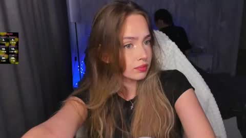 ai__girl online show from July 15, 12:10 pm