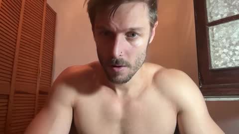 Snapshot of aiasar chatting on October 8, 2:04 pm Aiasar online show from October 8, 2:04 pm