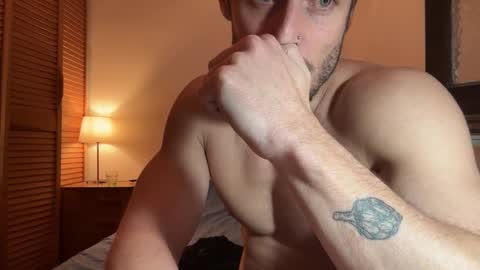 Snapshot of aiasar chatting on October 12, 3:44 pm Aiasar online show from October 12, 3:44 pm