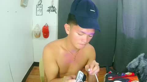 aiden_acexxx online show from June 20, 7:27 pm