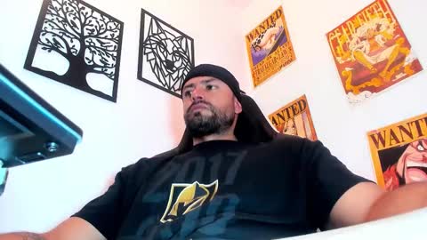 Aiden Brites online show from November 18, 4:50 am