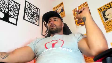 Snapshot of aidenbrites chatting on February 13, 2:18 am Aiden Brites online show from February 13, 2:18 am