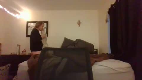 aidenisdunn online show from April 12, 1:16 pm