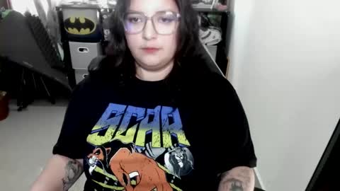 Catalina online show from January 19, 3:16 pm