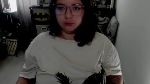 Catalina online show from February 18, 1:51 pm