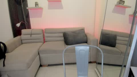 Alisson online show from April 10, 7:51 pm