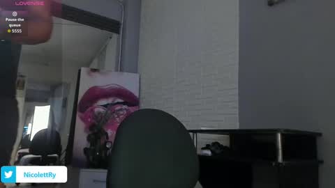 Snapshot of aileenkeys chatting on May 27, 1:57 am aileenkeys online show from May 27, 1:57 am