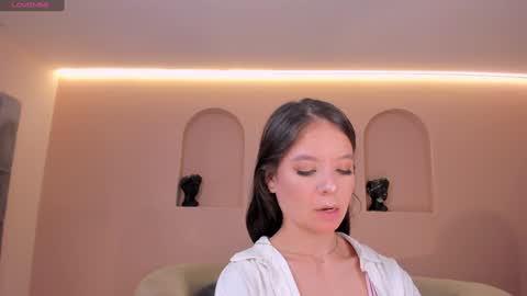 Snapshot of aileenvega chatting on December 22, 4:38 pm AILEEN VEGA online show from December 22, 4:38 pm