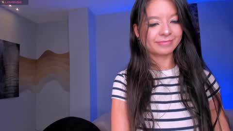 Snapshot of aileenvega chatting on February 7, 7:49 pm AILEEN VEGA online show from February 7, 7:49 pm