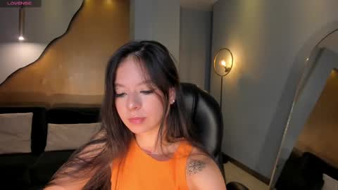 Snapshot of aileenvega chatting on February 18, 7:41 pm AILEEN VEGA online show from February 18, 7:41 pm