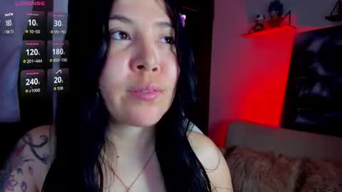 Ailyn  online show from July 26, 1:58 am