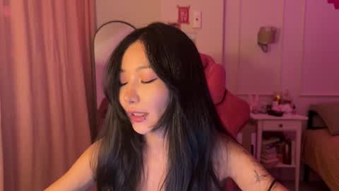 Snapshot of aimeclarks chatting on February 20, 6:26 am Aime online show from February 20, 6:26 am