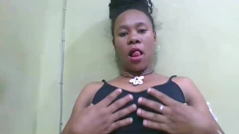 aimee982179 online show from May 4, 2:18 am