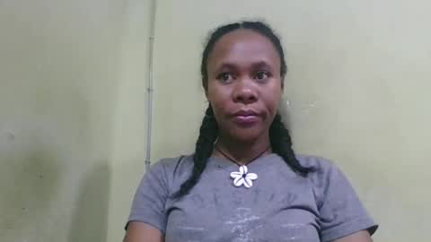aimee982179 online show from May 8, 2:39 am
