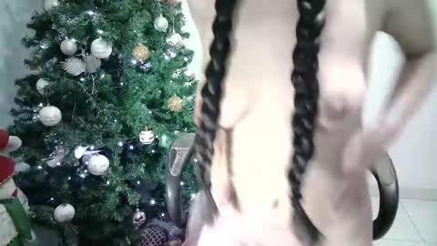 Snapshot of aineangeel chatting on January 21, 12:15 am AINE online show from January 21, 12:15 am