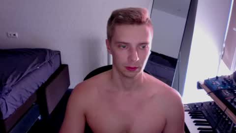 free your mind and your ass will follow online show from July 11, 11:02 am