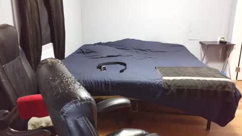 Daddy online show from April 18, 11:49 pm