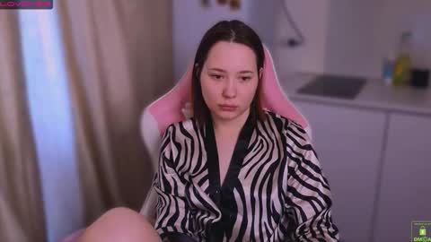 airyhill online show from February 19, 11:39 am