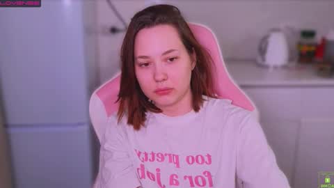 airyhill online show from March 22, 7:28 pm