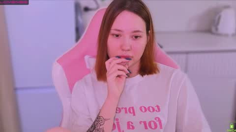 airyhill online show from April 6, 11:00 am