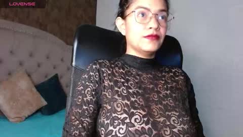aisha__cambell online show from November 3, 8:54 pm