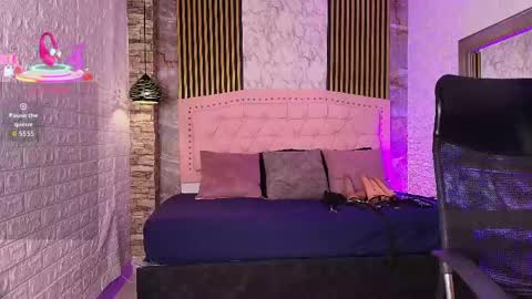 aisha__cambell online show from May 28, 3:53 pm
