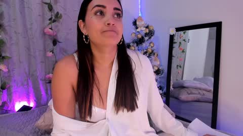 Snapshot of aisha_es chatting on December 29, 3:13 pm Aisha online show from December 29, 3:13 pm